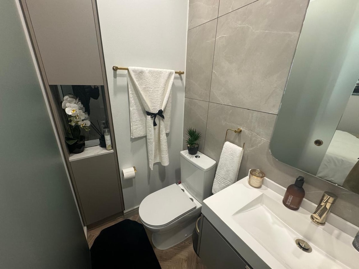 One Rosebank II - Image 11